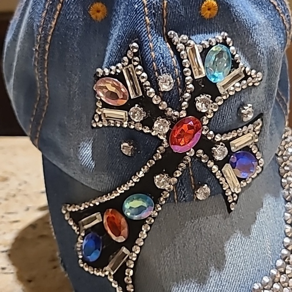 Denim and Rhinestone cap, beautiful cross decor and adjustable strap.(#365g) - Picture 2 of 11